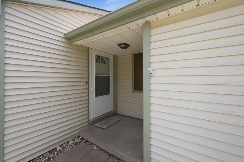 303 E 4th Ave, Cheney, KS 67025