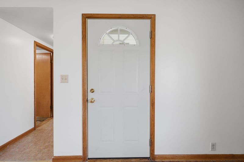 303 E 4th Ave, Cheney, KS 67025