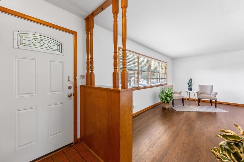 5816 E Memphis, Bel Aire, KS 67220