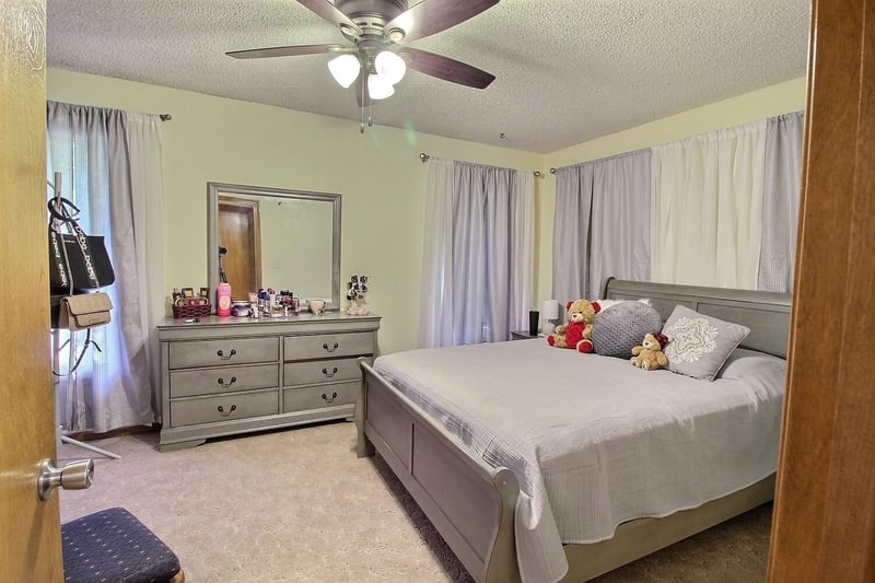 3611 N Athenian, Wichita, KS 67204