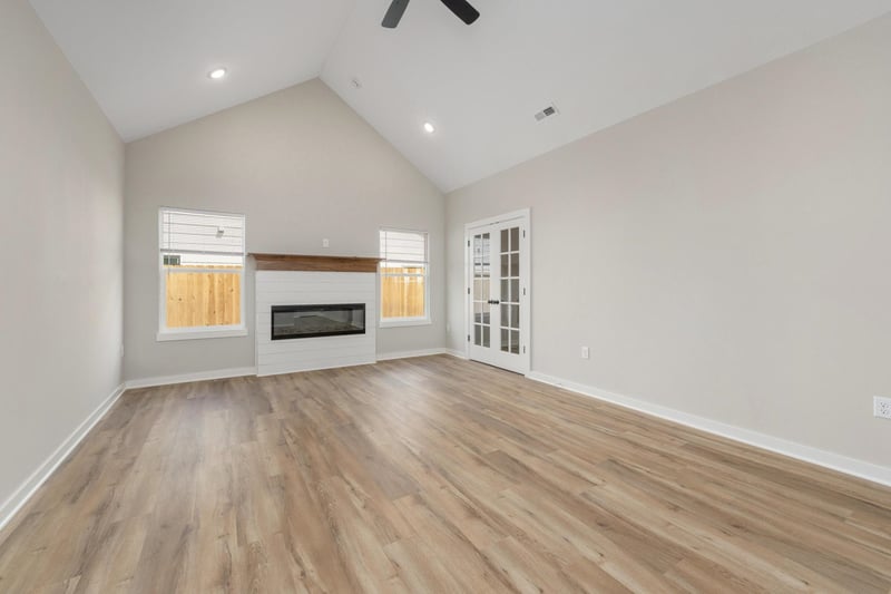 809 Rainbow Lake St, Wichita, KS 67235