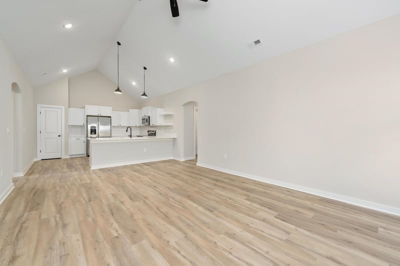 809 Rainbow Lake St, Wichita, KS 67235