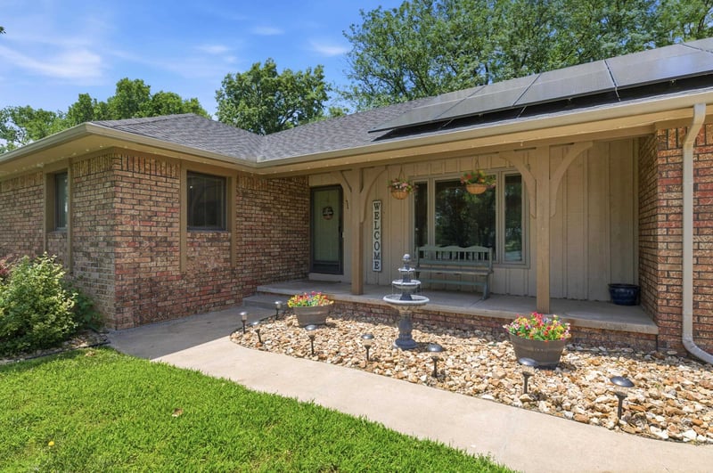3821 Porter Ave, Wichita, KS 67204