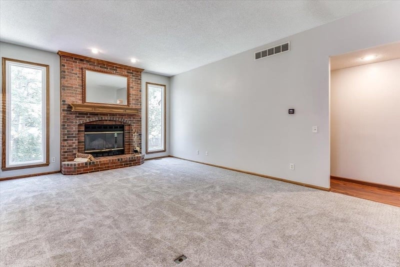 2366 Vinegate Ct, Wichita, KS 67226