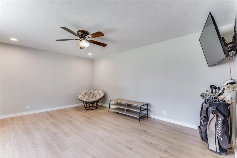 605 Main St, Haven, KS 67543