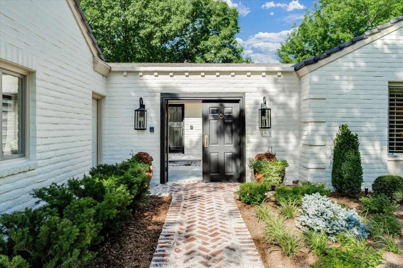 1440 Gatewood St, Wichita, KS 67206