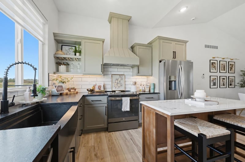 1327 Footbridge St, Goddard, KS 67052
