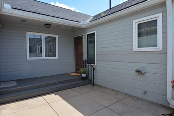 1034 N Bayshore St, Wichita, KS 67212