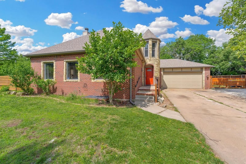 13911 Bayley Cir, Wichita, KS 67230-9112