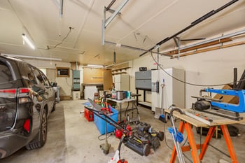 416 W 58th St S, Wichita, KS 67217