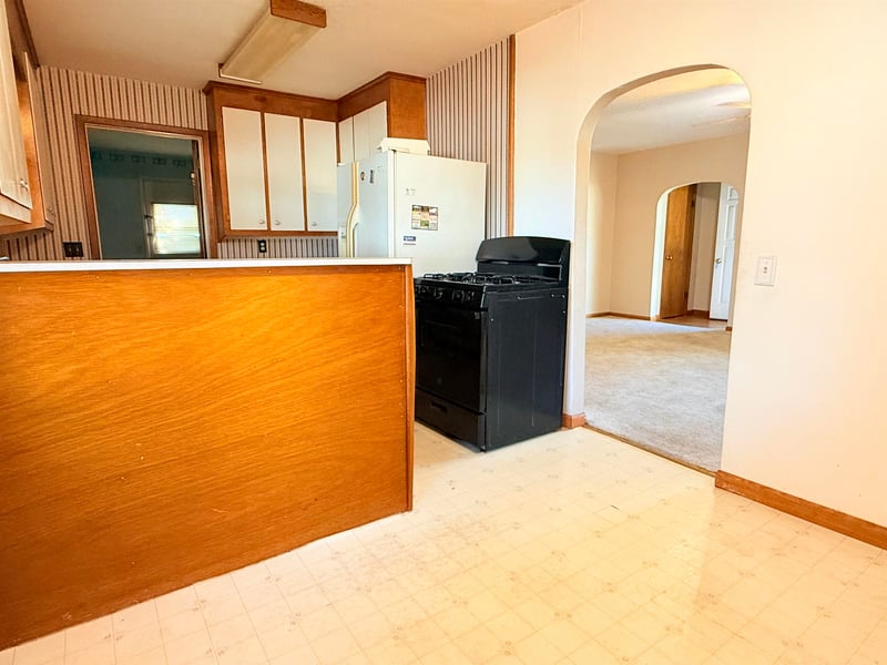 910 E Sherman, Marion, KS 66861