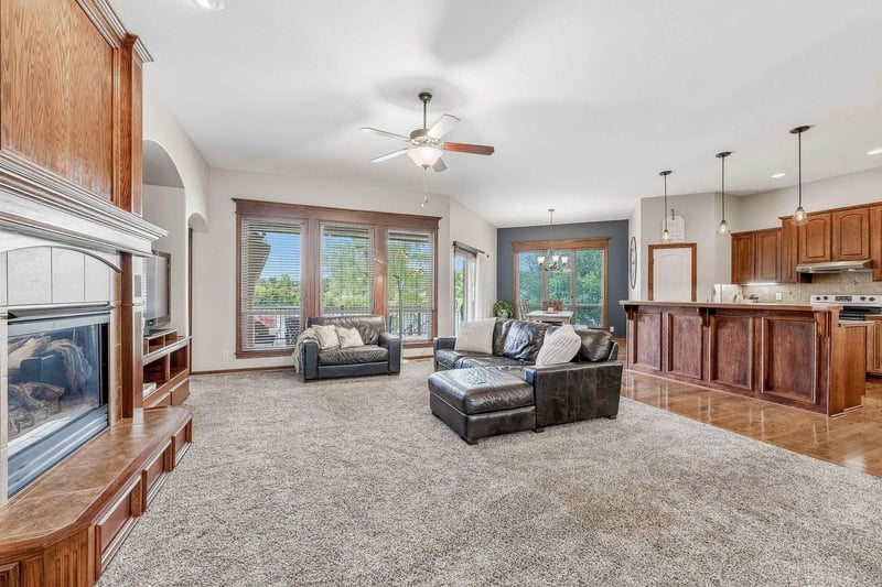 3113 Sunflower Dr, Derby, KS 67037