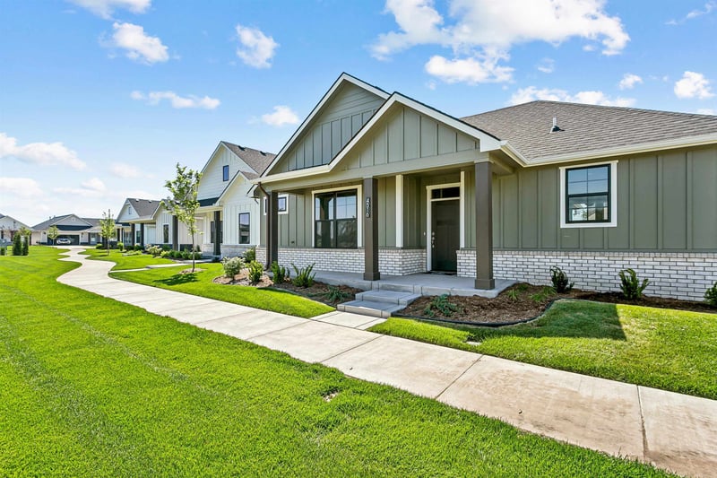 4516 Harborside St, Wichita, KS 67204