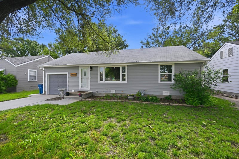 3050 N Coolidge Ave, Wichita, KS 67204