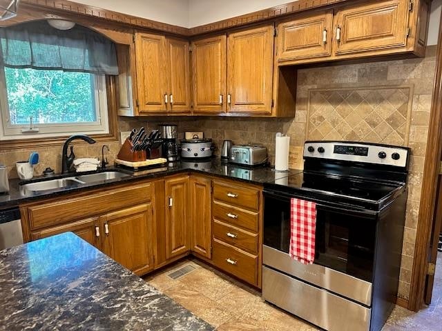 1334 N Coachhouse, Wichita, KS 67235