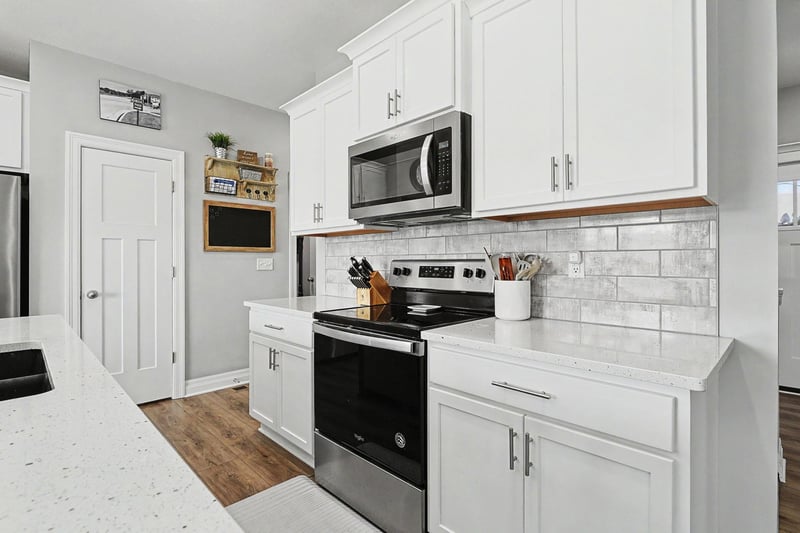1901 Amber Ridge St, Derby, KS 67037