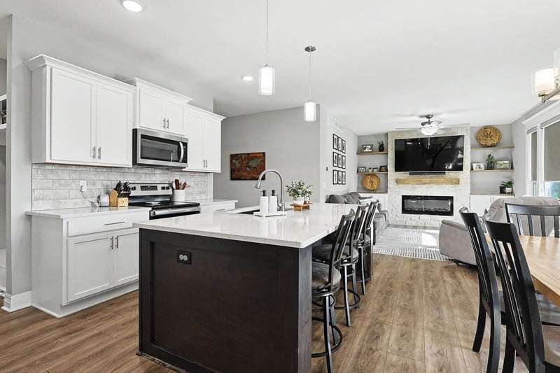 1901 Amber Ridge St, Derby, KS 67037