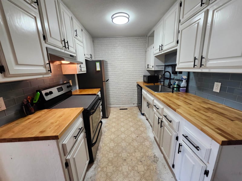 1407 Crowley St, Wichita, KS 67216