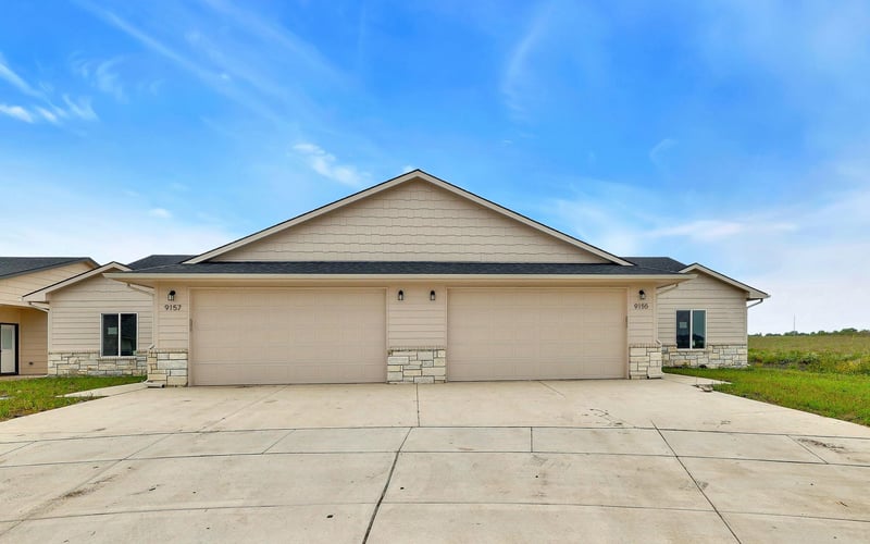 9157 Chris , Bel Aire, KS 67226