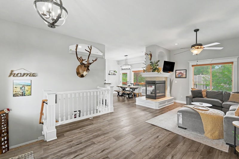 1013 Pembrook Rd, Derby, KS 67037