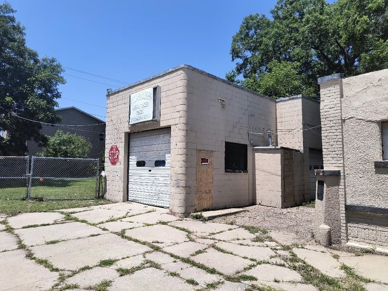 1518 1st Street N, Wichita, KS 67214