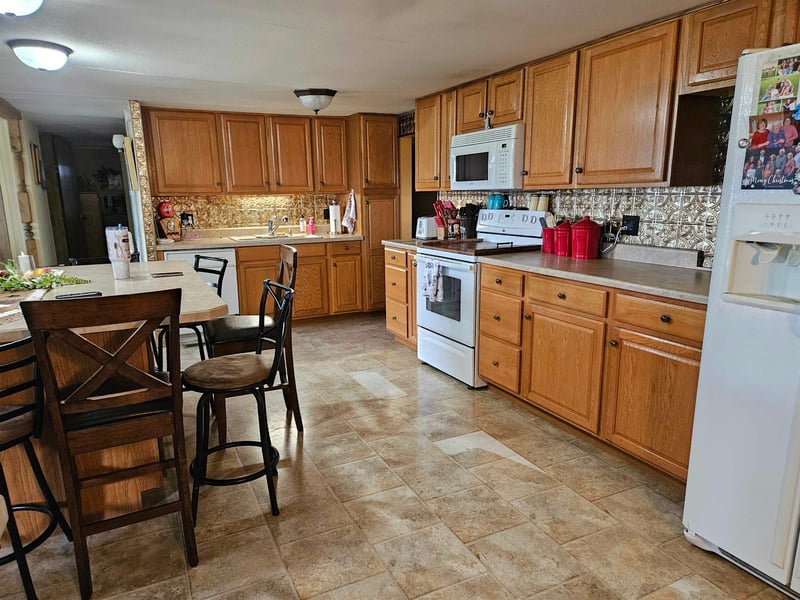 1248 160 Rd , Belleville, KS 66935