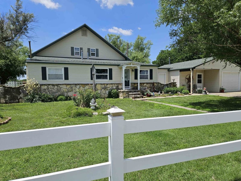 1248 160 Rd , Belleville, KS 66935