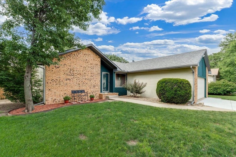 11003 3rd , Wichita, KS 67212