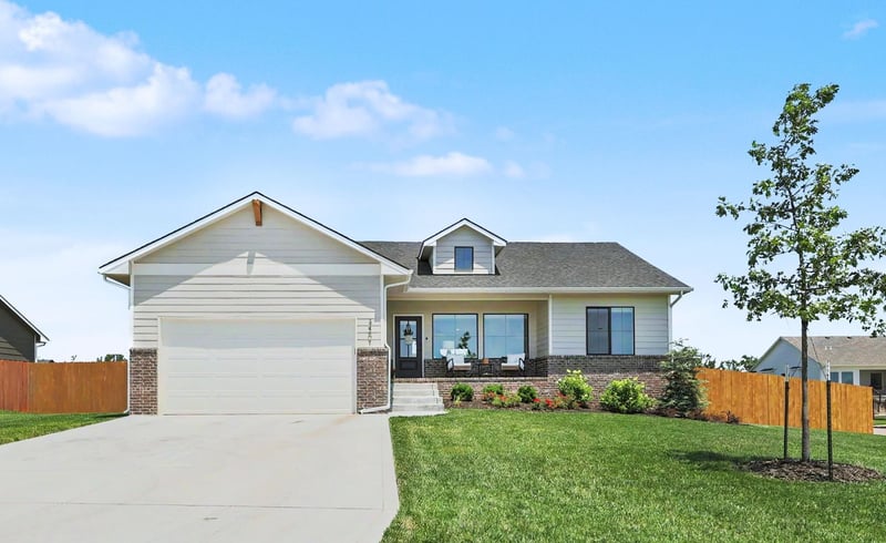 3401 Linden Ct, Wichita, KS 67210