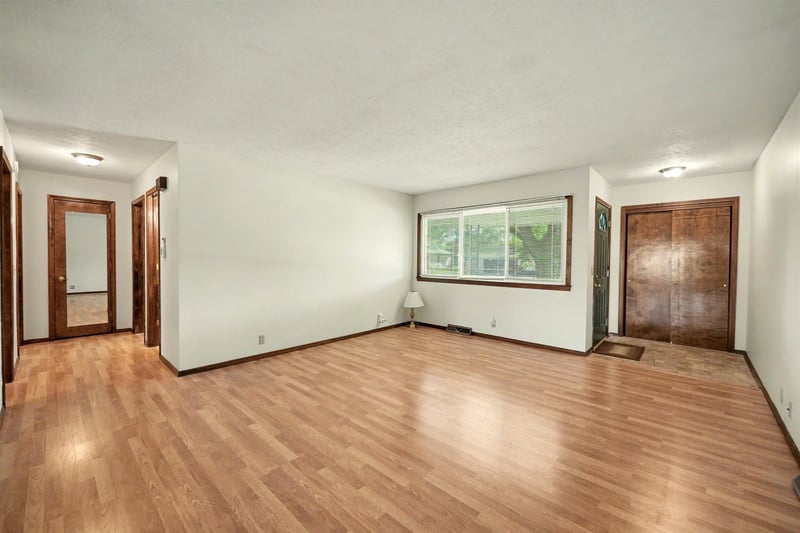 2625 Robin Rd, Salina, KS 67401