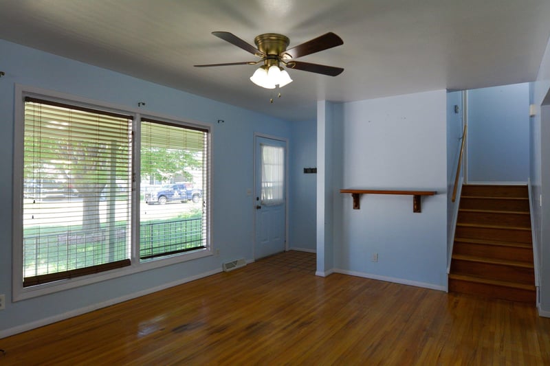 536 Meeds Dr, Valley Center, KS 67147