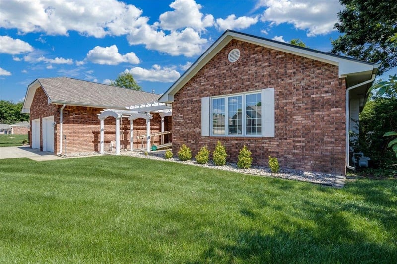 10531 Millpond St, Wichita, KS 67212