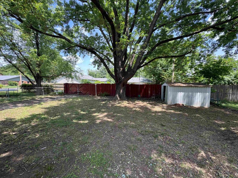 1706 Mound , Winfield, KS 67156