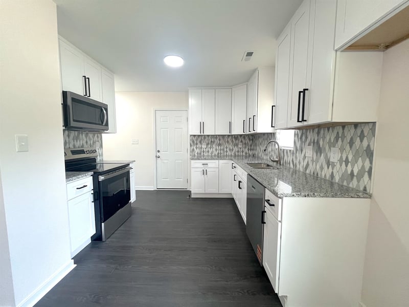 1752 Market , Wichita, KS 67211