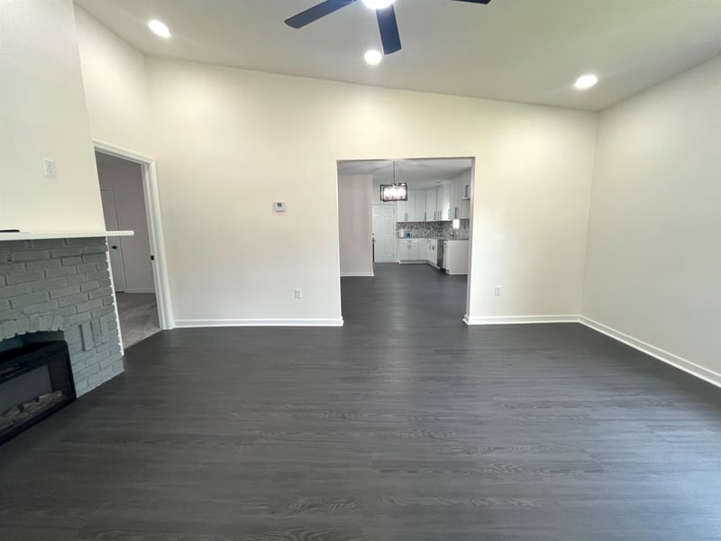 1752 Market , Wichita, KS 67211