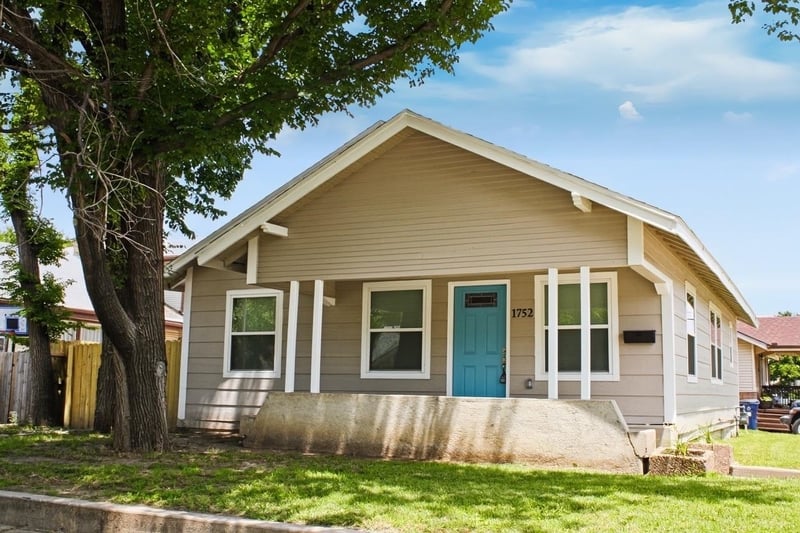 1752 Market , Wichita, KS 67211