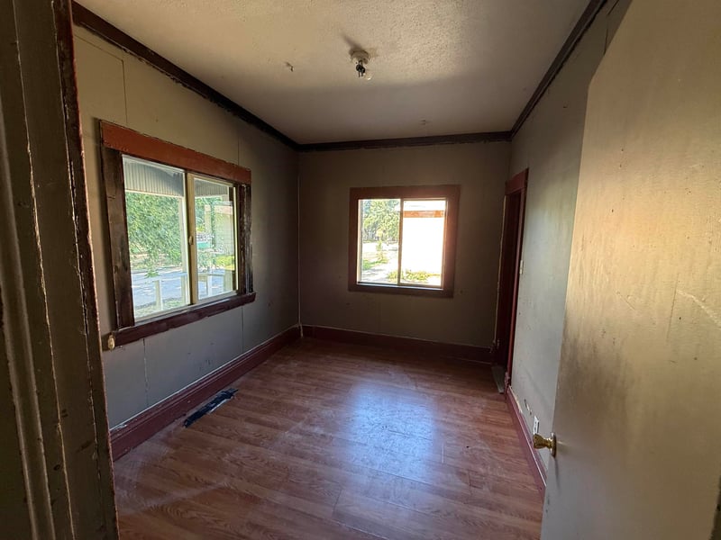 320 W 12th St N, Wichita, KS 67203