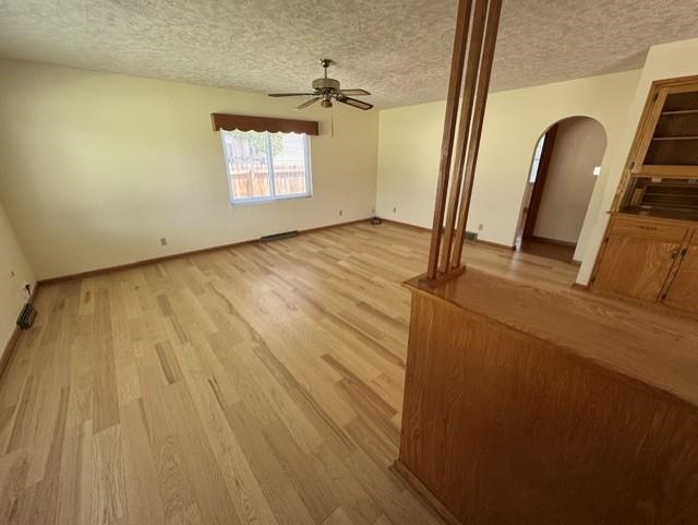211 S First Ave, Minneapolis, KS 67467