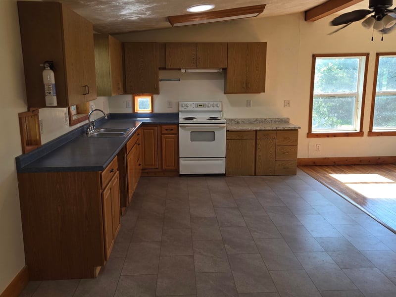 317 Wagner St, Dexter, KS 67038
