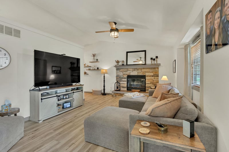 1715 Post Ct, El Dorado, KS 67042