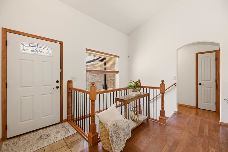 2503 Springdale Cir, Wichita, KS 67228