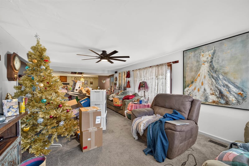 218 Main St, Walton, KS 67151