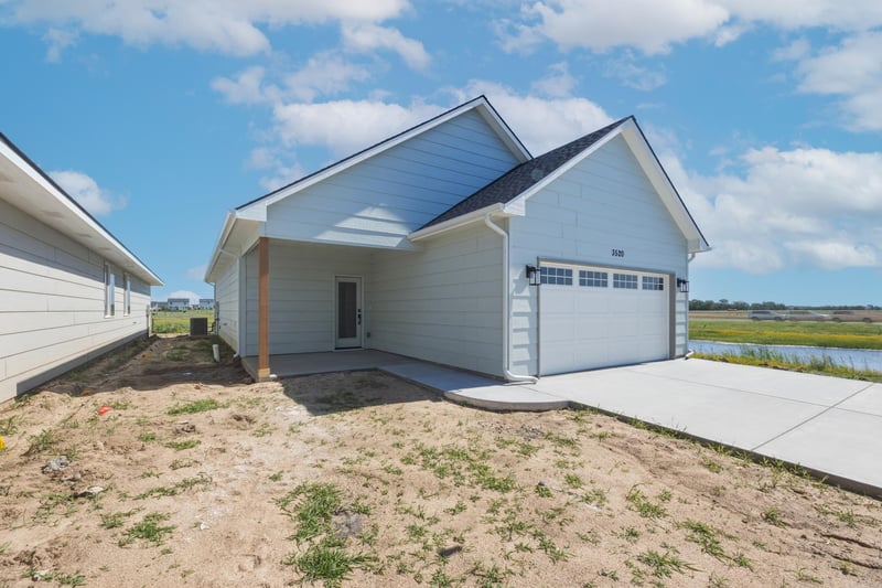3520 Azalea St, Maize, KS 67223