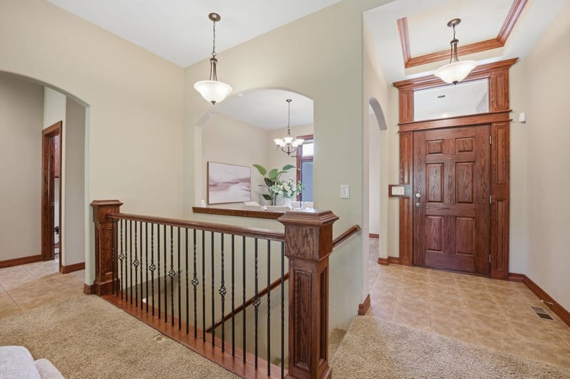 3315 N Den Hollow Cir, Wichita, KS 67205