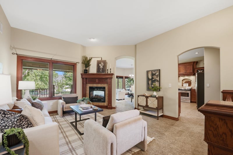 3315 N Den Hollow Cir, Wichita, KS 67205