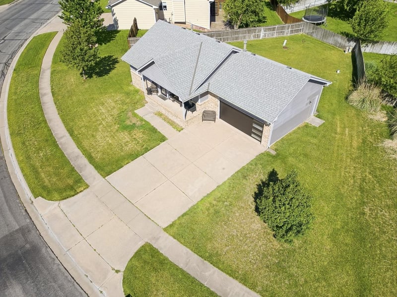 2308 Spring Hill Dr, Goddard, KS 67052