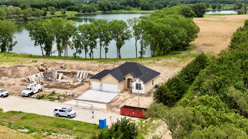 2681 Evening Bay Dr, Salina, KS 67401