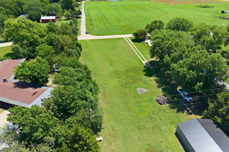 000 Forestview , Wichita, KS 67223