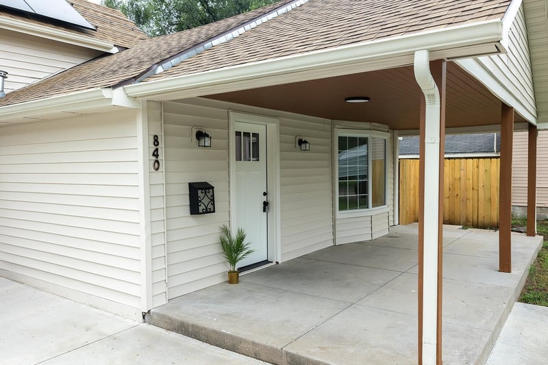 840 Volutsia Ave, Wichita, KS 67211