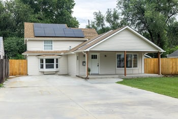 840 S Volutsia Ave, Wichita, KS 67211